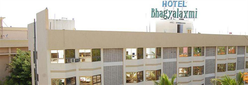 Hotel Bhagyalaxmi Sirdi Kültér fotó