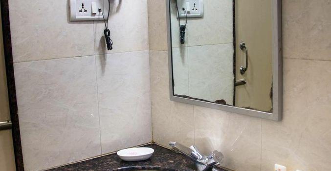 Hotel Bhagyalaxmi Sirdi Kültér fotó